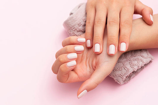 Are Press On Nails Better Than Acrylic? A Comprehensive Analysis