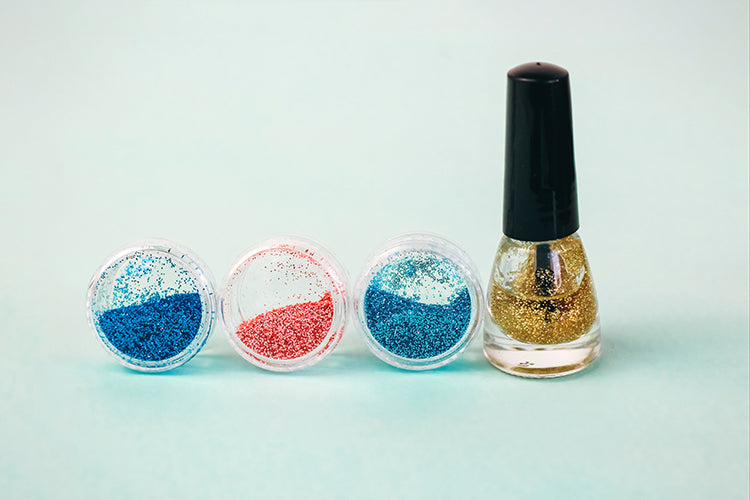 Can You Use Dip Powder on Press On Nails?